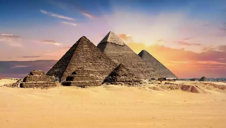 Unraveling the Mysteries of the Pyramids of Giza: Ancient Wonders of the World